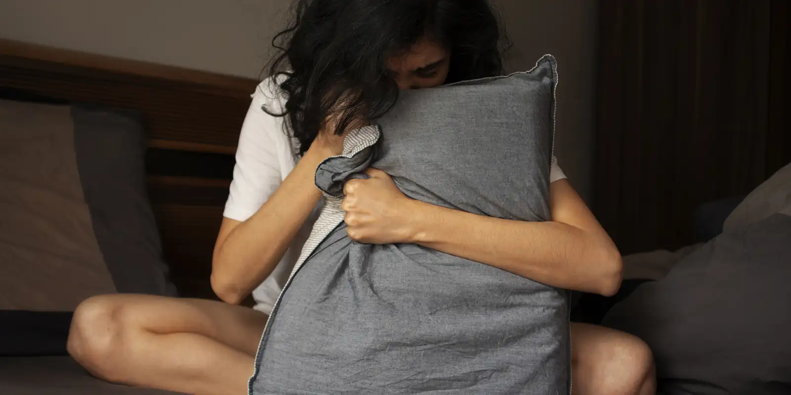 Mulher fora do trabalho tem 3 vezes mais risco de sofrer violência