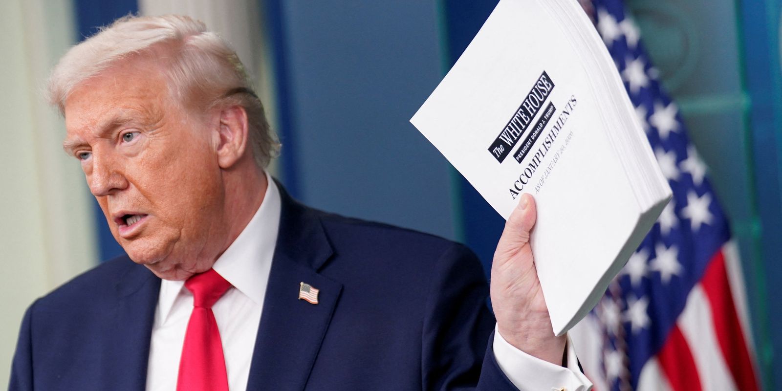 Em coletiva, Donald Trump faz balanço de um ano de mandato nos EUA