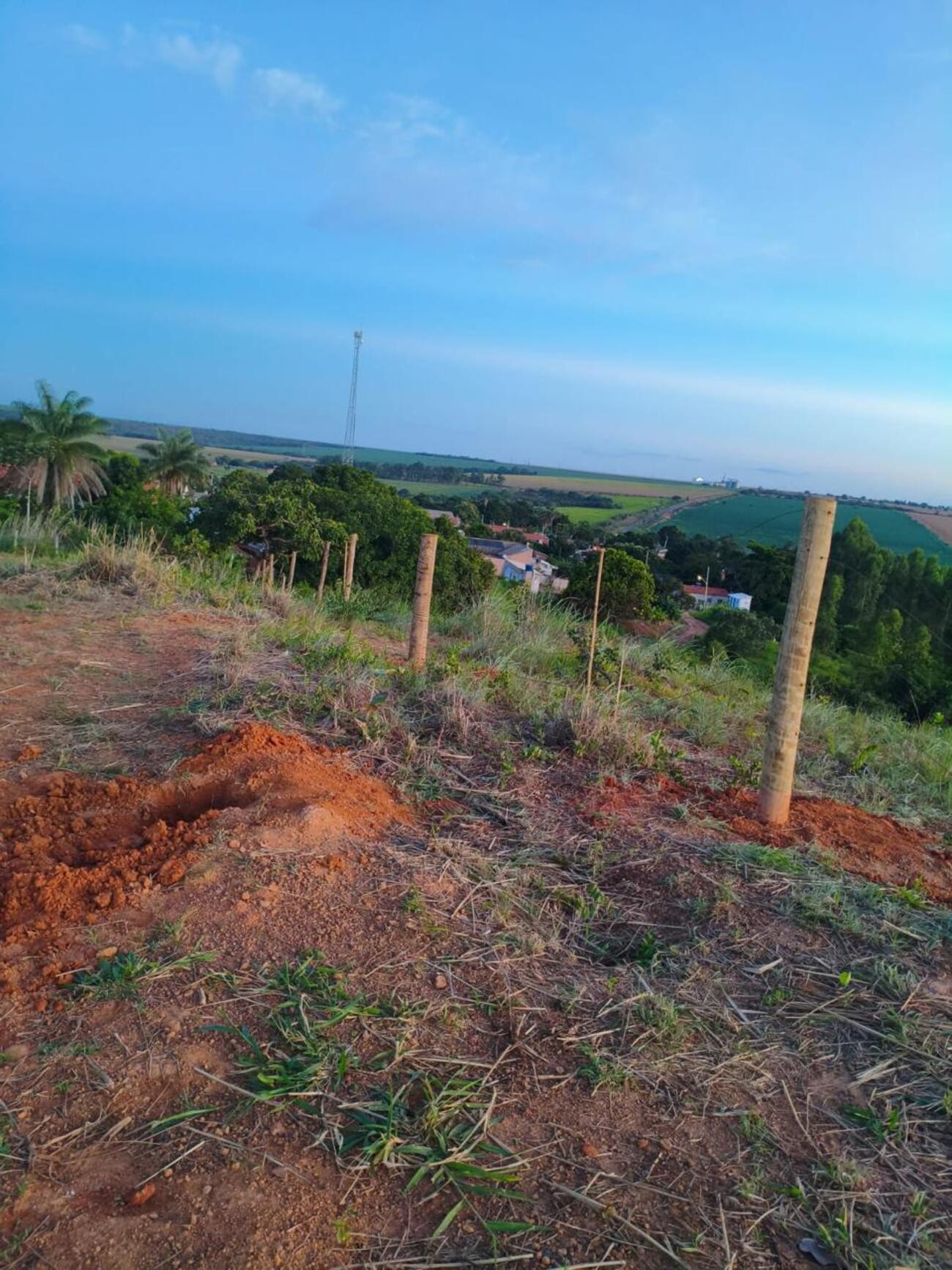 Discussão por cerca termina em tiros e ameaça de morte na zona rural de Unaí