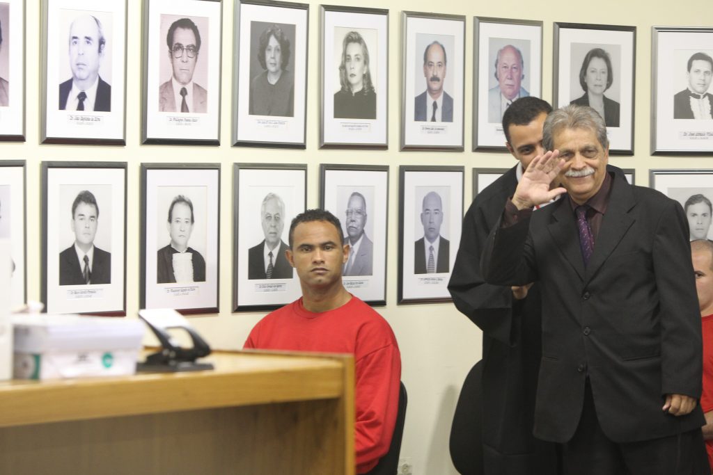 Condenado por homicídio, goleiro Bruno vai jogar a Copa do Brasil