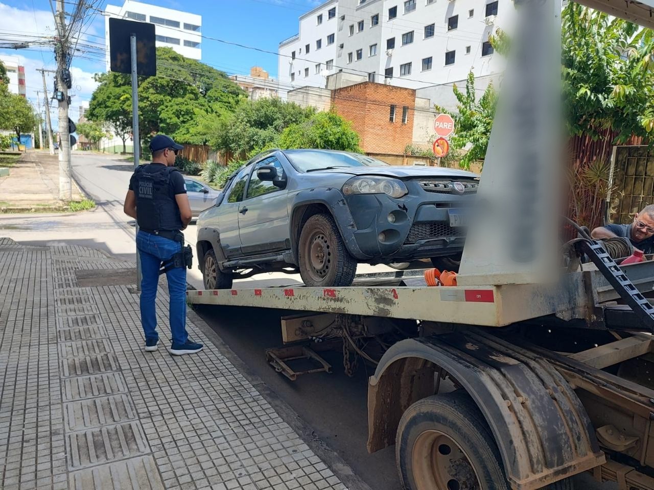 Homem é indiciado por tentar matar irmão e amigo dele por ciúmes da esposa em Montes Claros