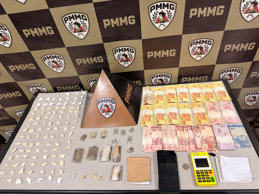 PMMG apreende adolescente e desarticula ponto de tráfico no bairro José Cirilo, em Muriaé