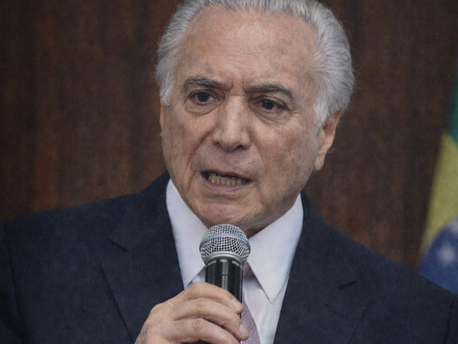 Temer confirma contrato com Banco Master e cobra impedimento de ministros do STF