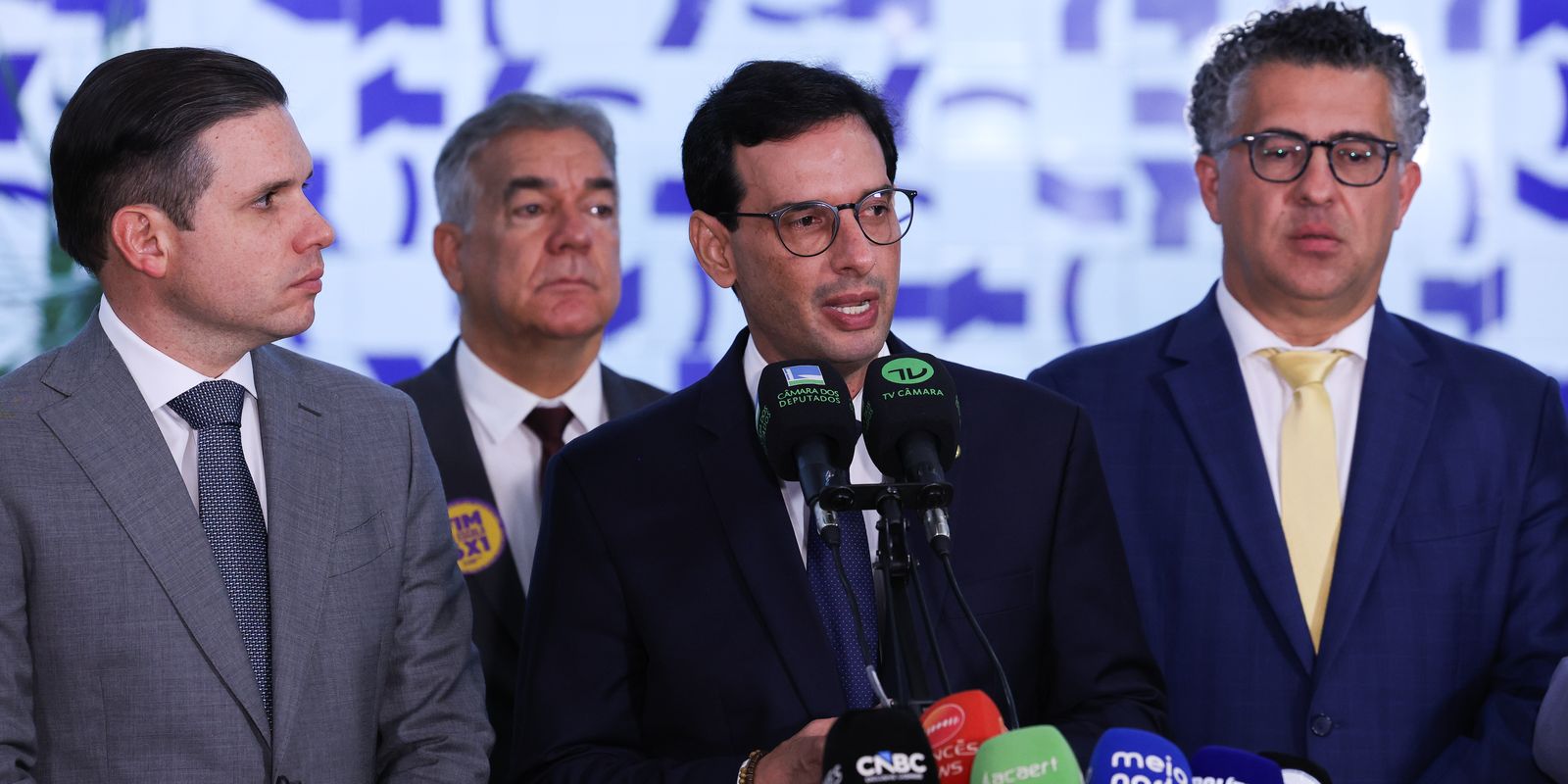 Comissão especial sobre a escala 6x1 será instalada hoje na Câmara