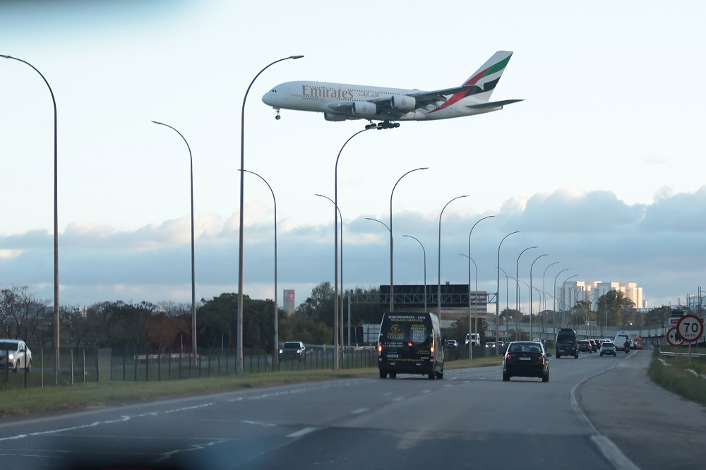 Manifestação no Aeroporto de Guarulhos pede fim da escala 6×1