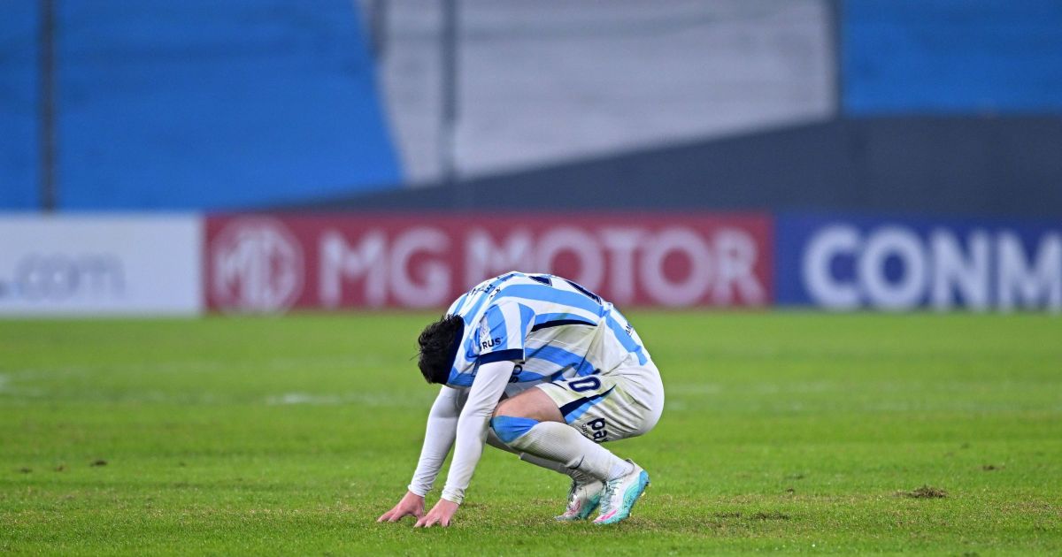 Gol bizarro sofrido pelo Racing leva Botafogo às oitavas da Sul-Americana