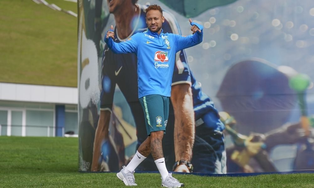 Neymar tem seu nome cantado pela torcida antes de Brasil x Panamá