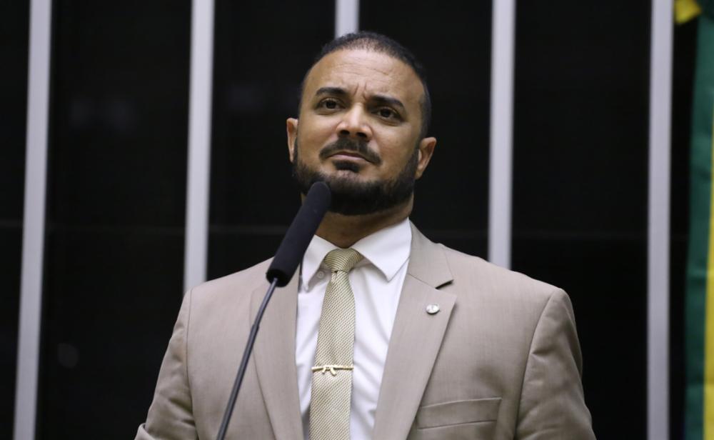 Capitão Alden quer cadastro nacional de condenados por maus-tratos a animais