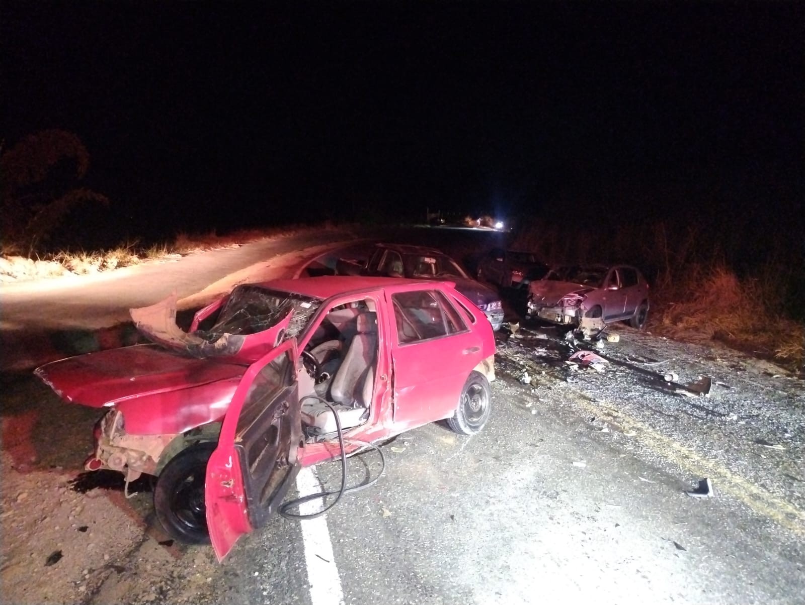 Acidente na MG-126 deixa um morto e três feridos em Bicas