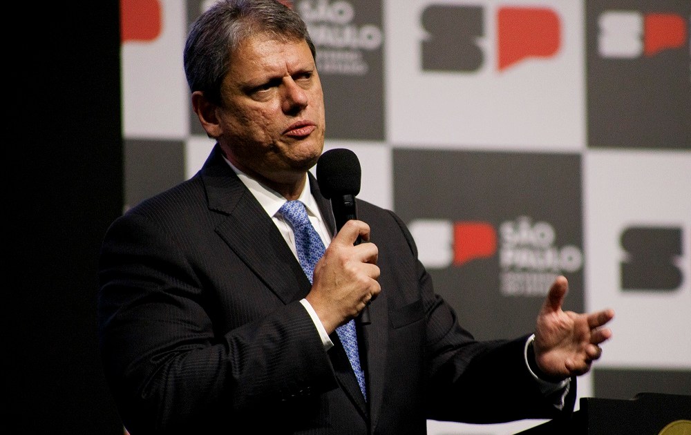 Tarcísio diz que governo Lula ‘não vai deixar saudade’