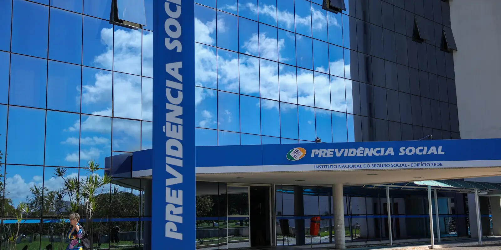 Mutirão abre 17,8 mil vagas para perícias médicas do INSS