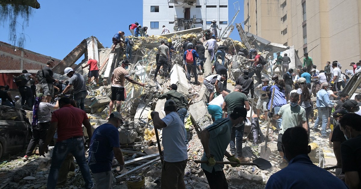 Número de mortos em terremoto da Colômbia sobe para 132, diz associação