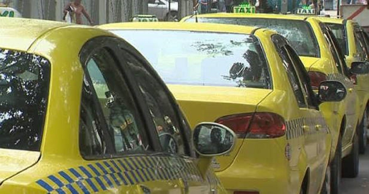 Três pessoas são condenadas por fraude em licitações de táxi em Juiz de Fora
