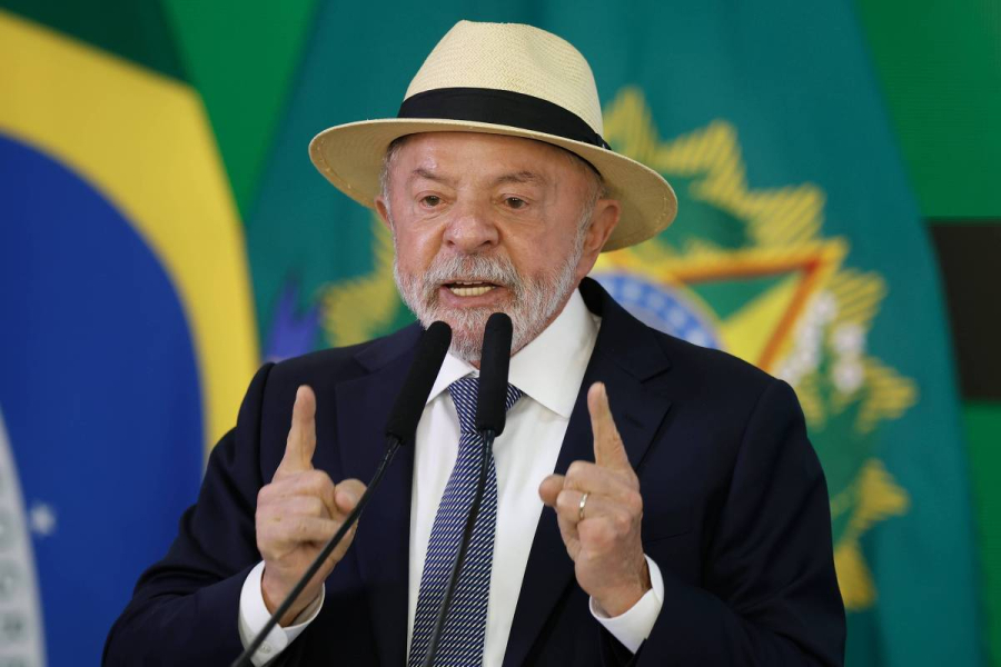 Lula chama suspeitas sobre Lulinha de ilações e promete não interferir nas investigações