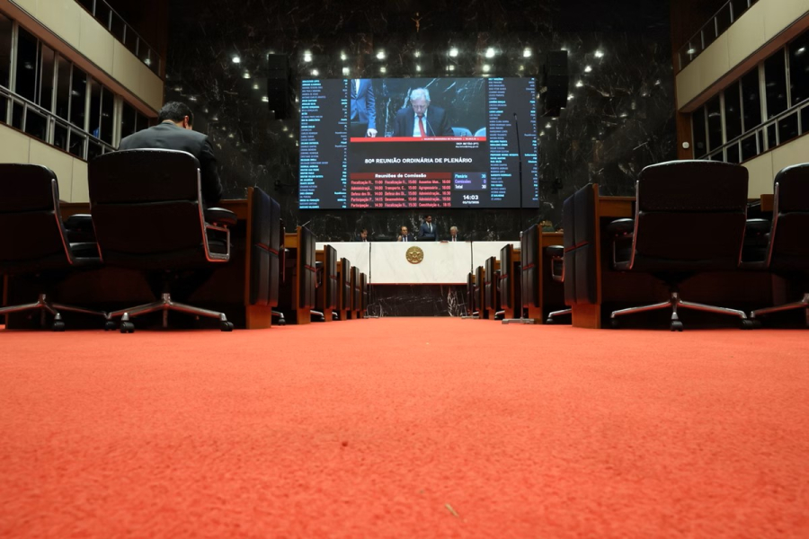 73% dos mineiros ainda não escolheram deputado estadual entre 988 candidaturas
