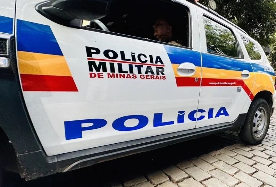 Ossada é encontrada durante combate a incêndio em Cataguases e segue sem identificação