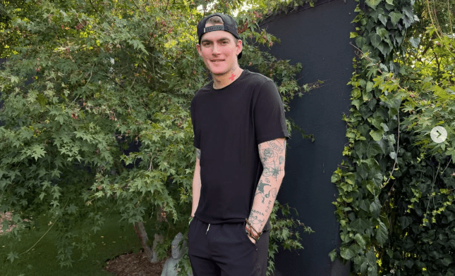 Presley Gerber teve parada cardíaca em clínica de reabilitação, diz site