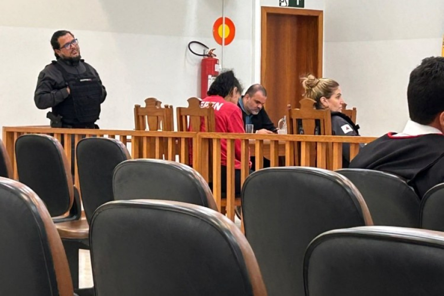 Mulher é condenada a 18 anos e 8 meses por morte de idoso esfaqueado em Muriaé