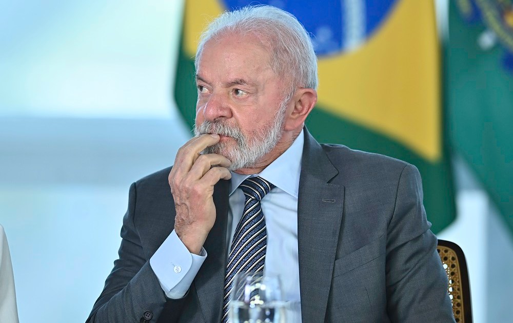 Lula volta a negar ‘qualquer conexão’ com Roberta Luchsinger