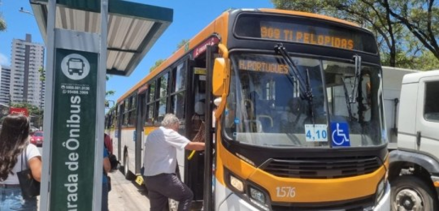 TSE cobra transporte gratuito no domingo e manda tribunais verificar horários e itinerários