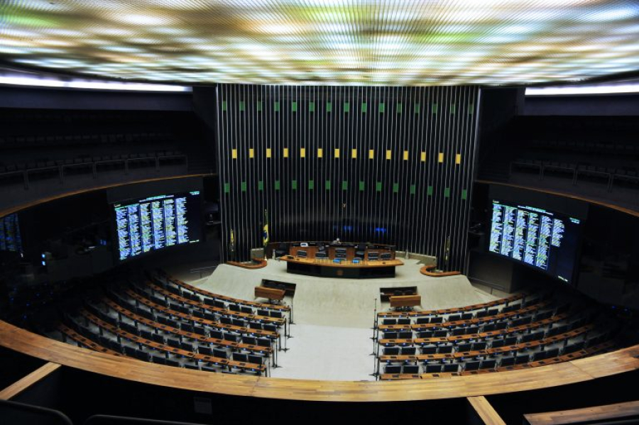Lula vence, mas encontrará Congresso mais à direita a partir de 2027