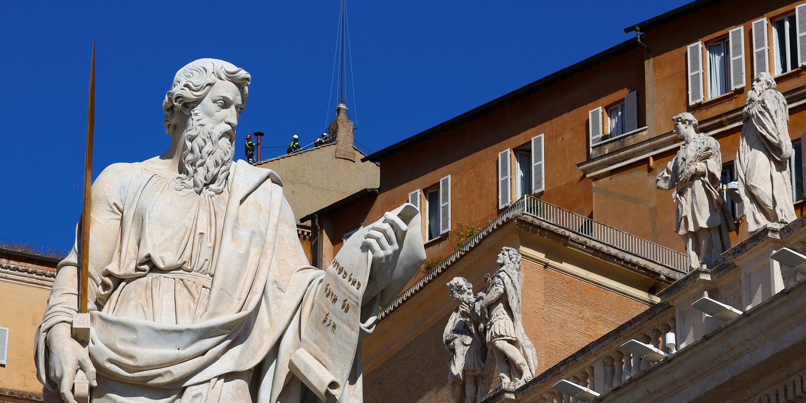 Conclave para eleger novo papa começa na madrugada desta quarta-feira