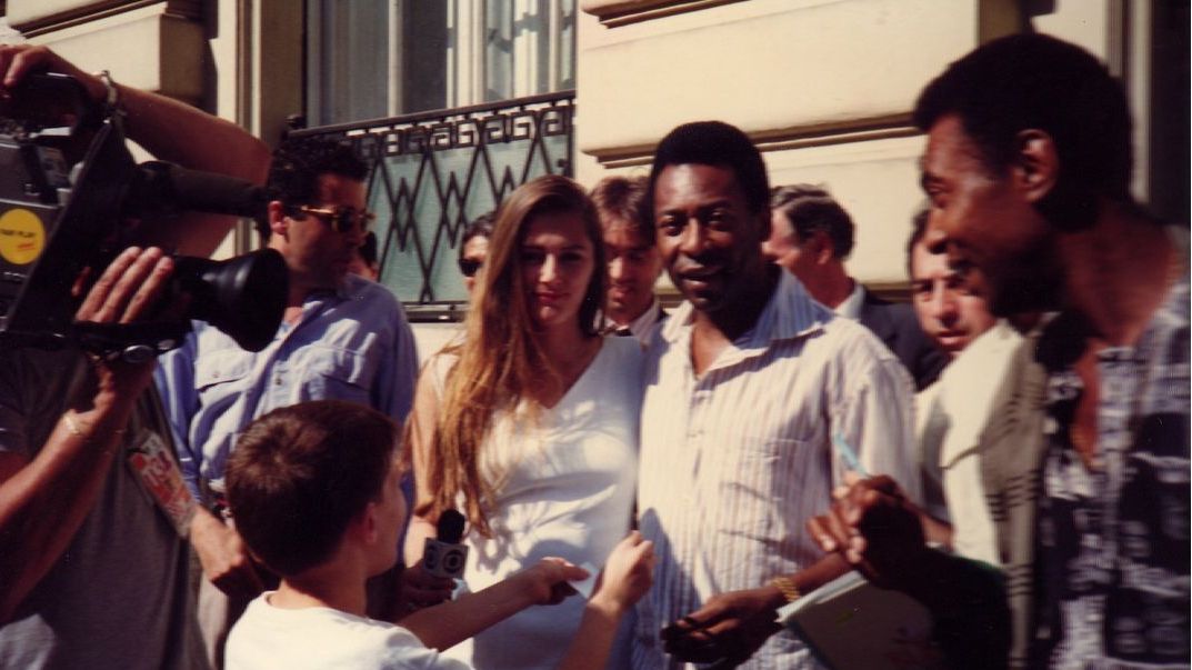 Ilze Scamparini fez “pegadinha” com Pelé na Copa do Mundo de 1990