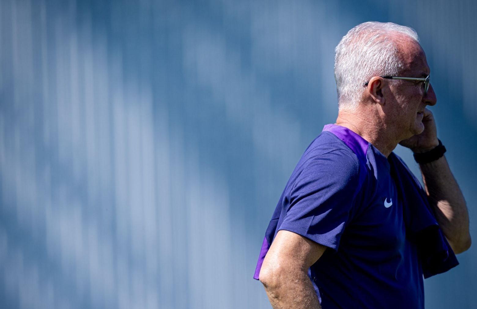 Dorival sobre pênalti de Memphis: “Alguns momentos precisam de intervenção”