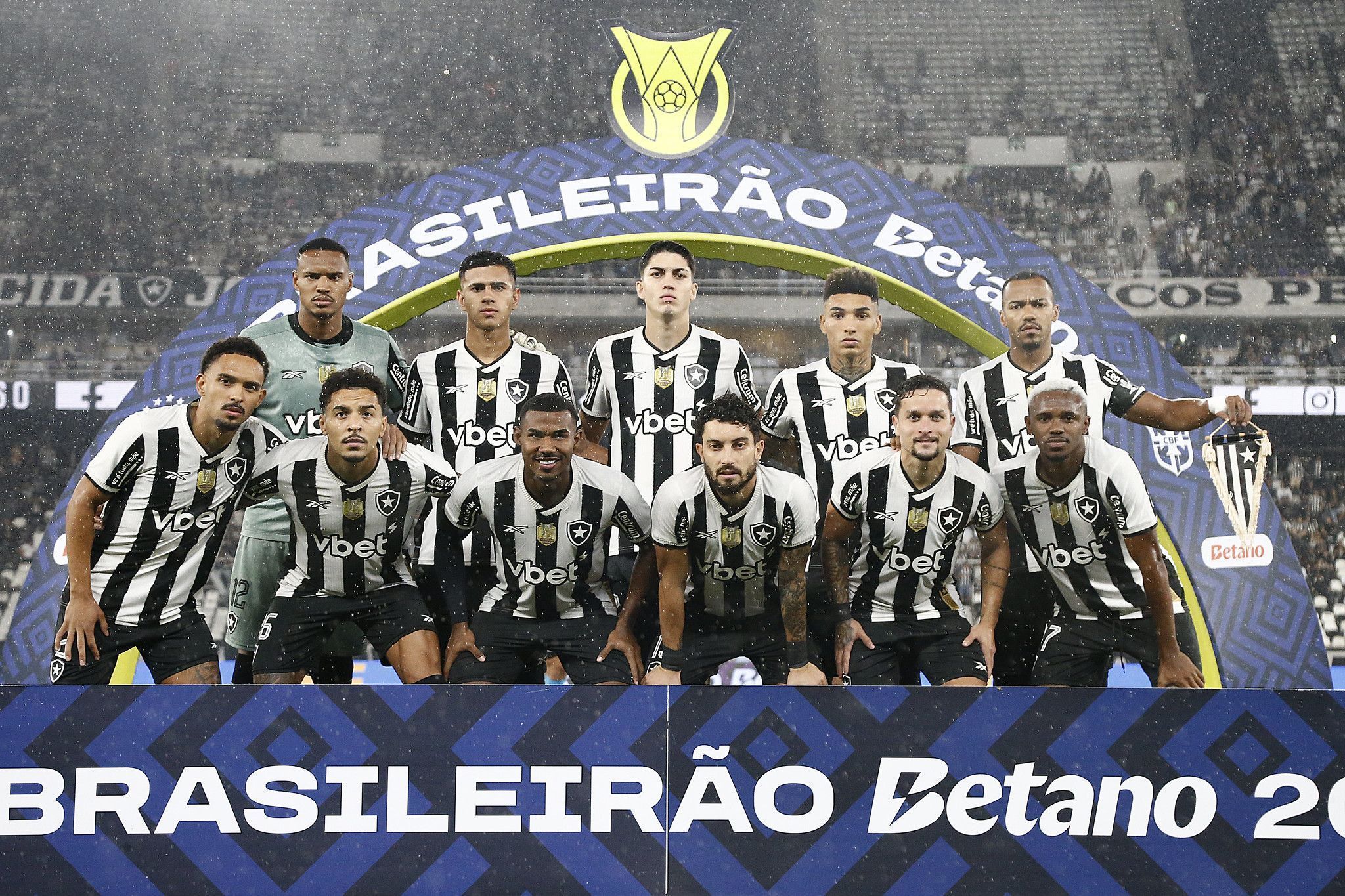 Botafogo: goleada sobre o Inter não impede prejuízo com Nilton Santos