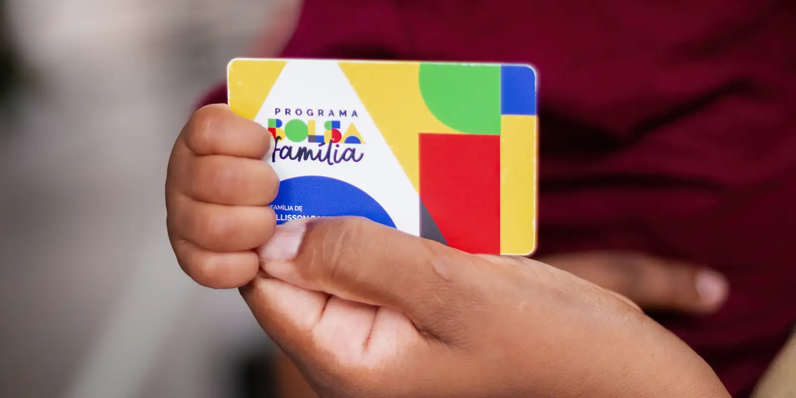 Bolsa Família tem nova regra de transição para quem supera a pobreza