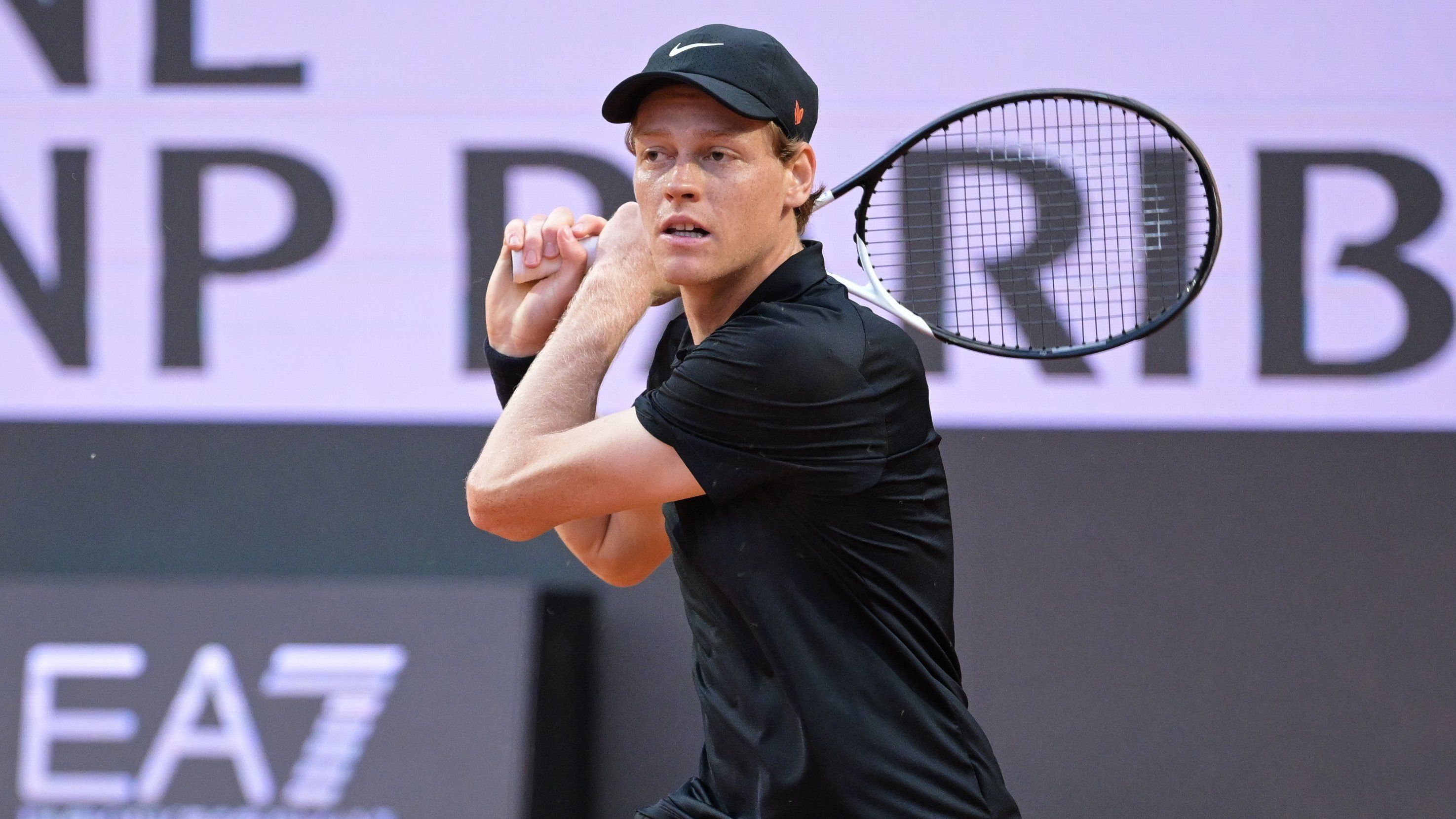 Sinner vence Tommy Paul e fará final histórica contra Alcaraz no Roma Open