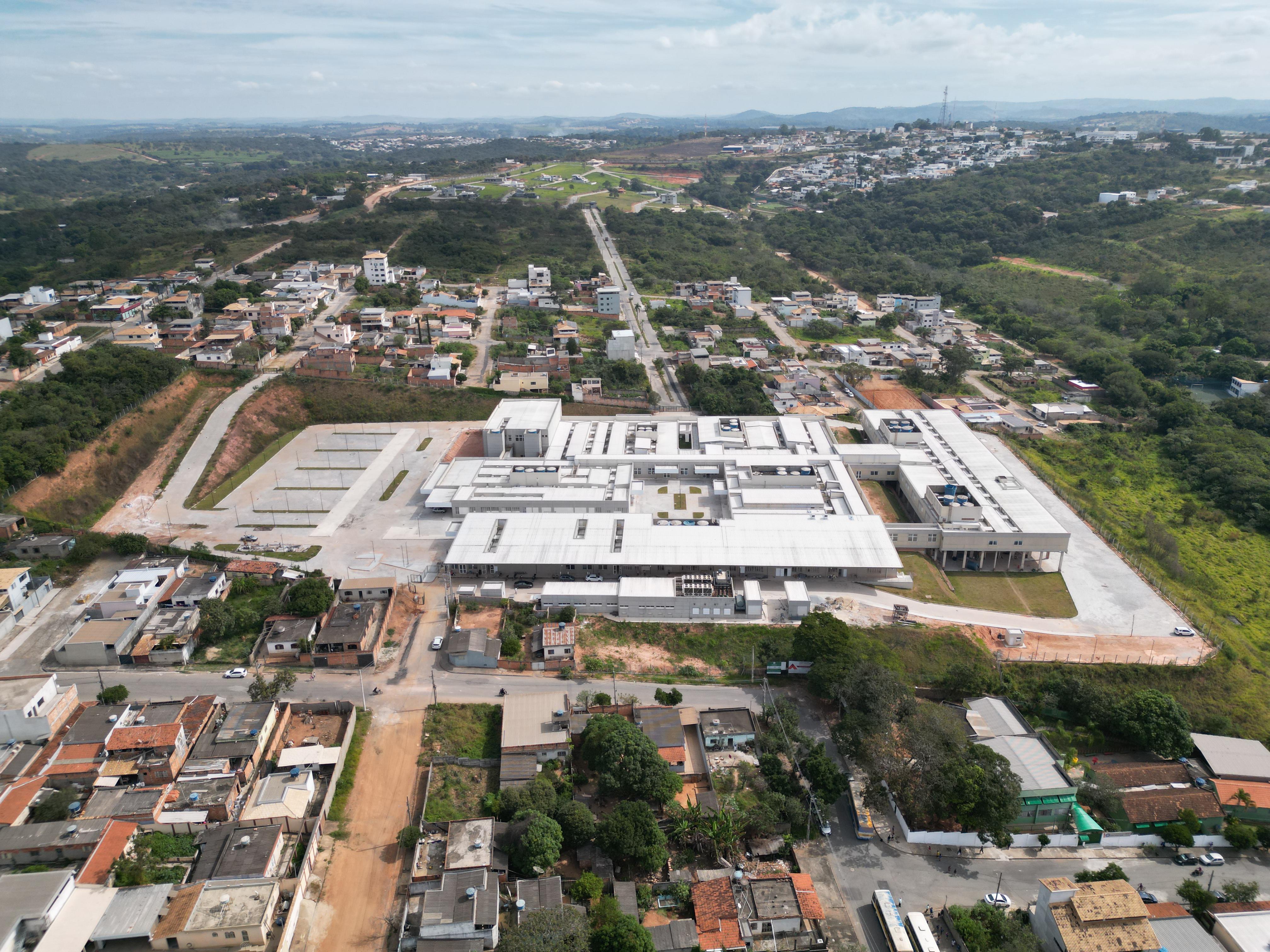 Hospital Regional de Divinópolis entra na reta final após quase uma década de abandono